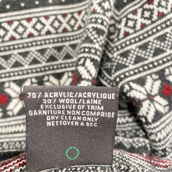 BULA Gray, White & Red Fair Isle Wool Blend Pullover Sweater - Picture 7 of 7
